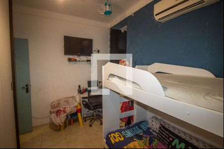 Quarto 2 de casa à venda com 3 quartos, 180m² em Ramos, Rio de Janeiro