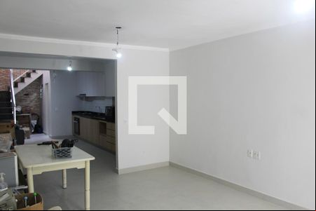Sala de casa para alugar com 3 quartos, 298m² em Jardim Gabriela, Guarulhos
