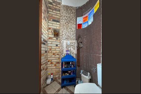 Banheiro  de casa para alugar com 1 quarto, 120m² em São José, Canoas