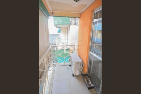 Varanda de casa para alugar com 2 quartos, 60m² em Parque Santa Lúcia, Duque de Caxias