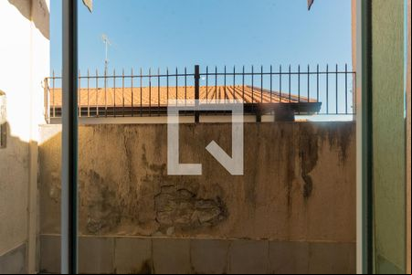 Área de Luz de casa para alugar com 3 quartos, 214m² em Jardim Eulina, Campinas