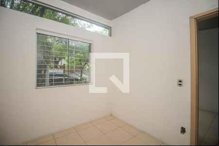 Quarto 1 de casa à venda com 2 quartos, 50m² em Higienópolis, Porto Alegre