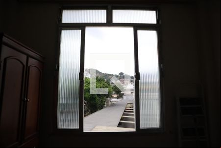 Quarto 1 de apartamento para alugar com 2 quartos, 45m² em Madureira, Rio de Janeiro