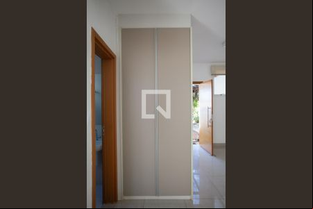 Sala de Estar de casa à venda com 3 quartos, 170m² em Garças, Belo Horizonte