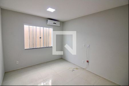 Quarto 2 de casa de condomínio para alugar com 3 quartos, 150m² em Vargem Pequena, Rio de Janeiro