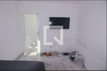 Quarto  de casa para alugar com 2 quartos, 96m² em Jardim Olavo Bilac, Duque de Caxias