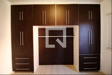Quarto 1 de apartamento para alugar com 2 quartos, 49m² em Jardim Guadalajara, Sorocaba