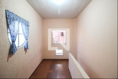 Quarto de kitnet/studio para alugar com 1 quarto, 30m² em Califórnia, Nova Iguaçu