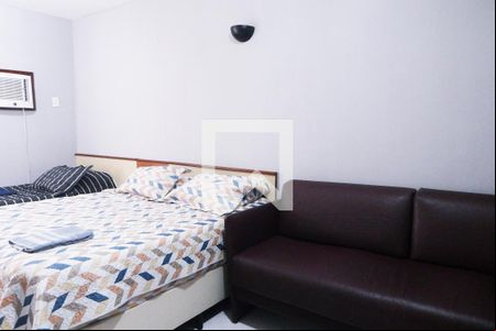 Quarto/Sala de apartamento para alugar com 1 quarto, 35m² em Centro, São Vicente