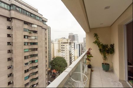 Varanda de apartamento à venda com 3 quartos, 145m² em Moema, São Paulo