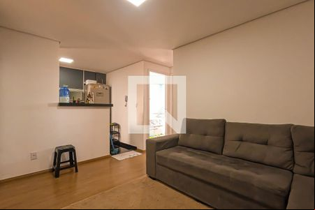 Sala de apartamento para alugar com 2 quartos, 46m² em Vila Alzira, Guarulhos