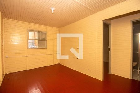 Sala de casa à venda com 2 quartos, 70m² em Santa Maria Goretti, Porto Alegre