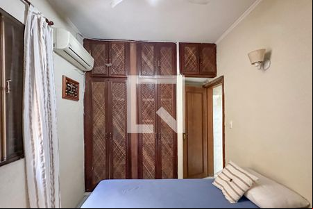 Quarto de apartamento para alugar com 1 quarto, 45m² em Vila Julia, Guarujá