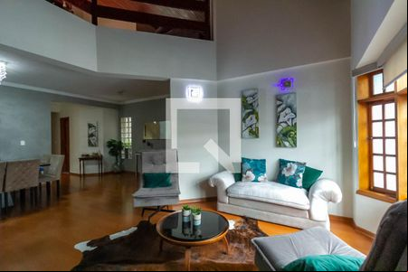 Sala de Estar de casa à venda com 4 quartos, 352m² em Jardim do Mar, São Bernardo do Campo
