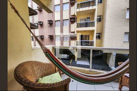 Sacada de apartamento para alugar com 2 quartos, 70m² em Jardim Tres Marias, Guarujá