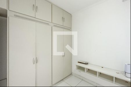 Quarto de apartamento para alugar com 2 quartos, 85m² em Jardim Sao Miguel, Guarujá
