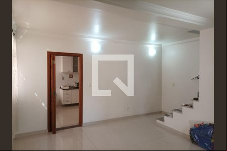 Sala de casa para alugar com 4 quartos, 250m² em Vila Formosa, São Paulo