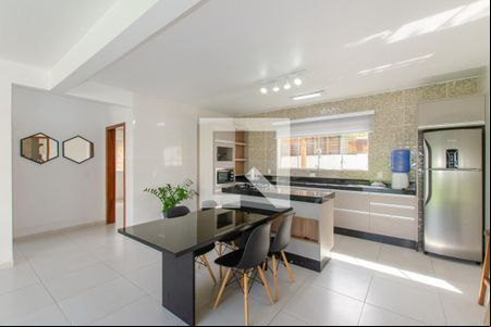 Cozinha de casa para alugar com 2 quartos, 106m² em Campeche, Florianópolis