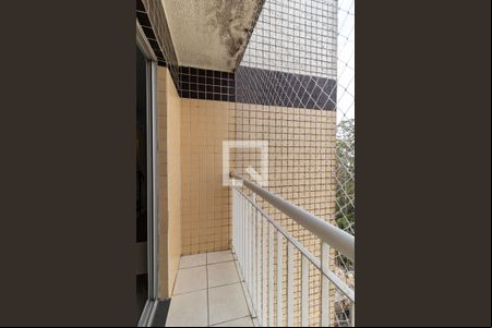 Varanda da Sala de apartamento à venda com 3 quartos, 63m² em Parque Bristol, São Paulo
