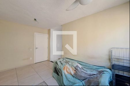 Sala de apartamento à venda com 2 quartos, 41m² em Del Castilho, Rio de Janeiro