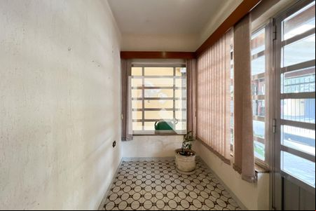 Hall de casa para alugar com 3 quartos, 250m² em Vila Nova Conceição, São Paulo