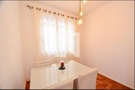 Quarto 1 de apartamento para alugar com 3 quartos, 75m² em Cruzeiro, Belo Horizonte