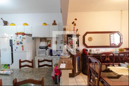 Quarto de casa para alugar com 4 quartos, 319m² em Jardim Flamboyant, Campinas