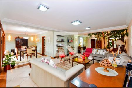 Sala de casa para alugar com 3 quartos, 500m² em Vila Rosália, Guarulhos