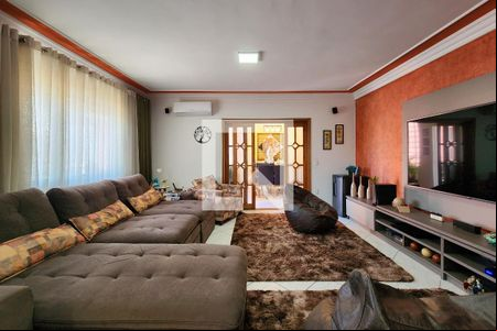 Sala de TV/Estar de casa para alugar com 3 quartos, 496m² em Santa Maria, São Caetano do Sul