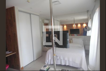 Quarto de apartamento para alugar com 1 quarto, 50m² em Caminho das Árvores, Salvador