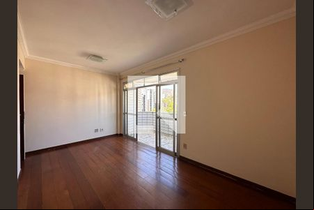 Sala de apartamento para alugar com 3 quartos, 76m² em Funcionários, Belo Horizonte