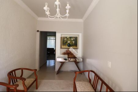 Sala de casa à venda com 4 quartos, 754m² em Jardim Rosaura, Jundiaí