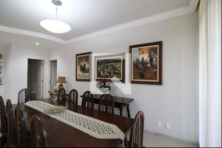 Sala de casa à venda com 4 quartos, 754m² em Jardim Rosaura, Jundiaí