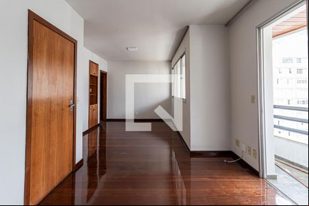 Sala de apartamento à venda com 2 quartos, 100m² em Funcionários, Belo Horizonte