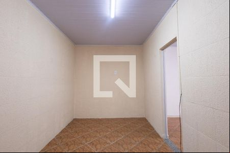 Quarto de casa para alugar com 1 quarto, 35m² em Vila Talarico, São Paulo
