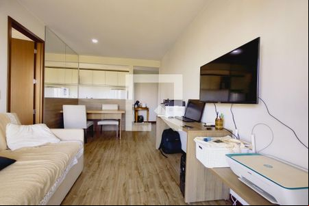 Sala de apartamento para alugar com 1 quarto, 48m² em Camorim, Rio de Janeiro