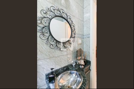 Lavabo de casa à venda com 4 quartos, 216m² em Santa Terezinha, São Bernardo do Campo