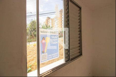 Placa na janela de apartamento à venda com 2 quartos, 43m² em Jardim Pedro José Nunes, São Paulo