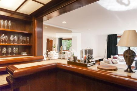 Sala de casa de condomínio para alugar com 5 quartos, 420m² em Bosque da Ribeira, Nova Lima