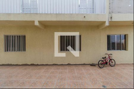 Vista Sala  de casa de condomínio para alugar com 2 quartos, 110m² em Jardim Arize, São Paulo