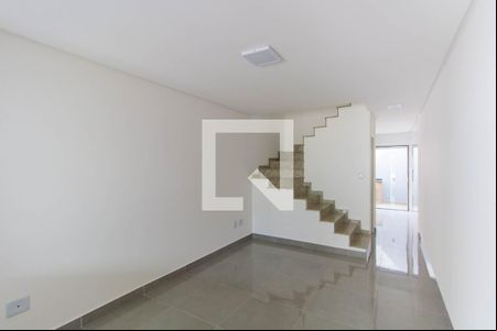Sala de casa à venda com 3 quartos, 90m² em Vila Darli, São Paulo