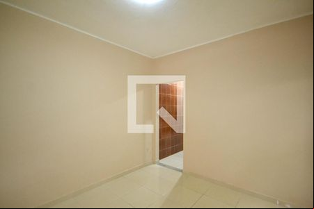 Sala de casa para alugar com 1 quarto, 122m² em Centro, Nilópolis