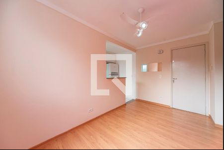 Sala de apartamento para alugar com 2 quartos, 49m² em Parque São Vicente, Santo André