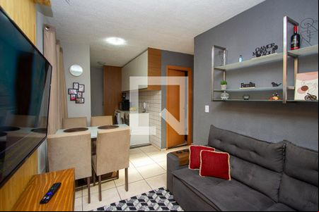 Sala de apartamento para alugar com 2 quartos, 42m² em Vila Lage, São Gonçalo