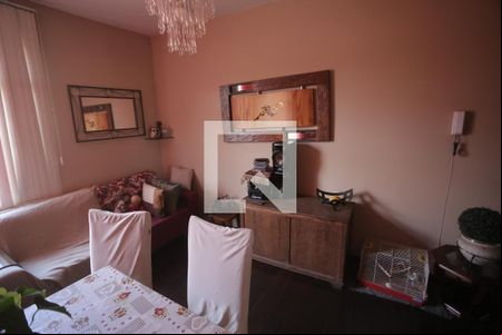 Sala de apartamento à venda com 3 quartos, 70m² em Prado, Belo Horizonte