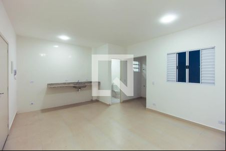 Sala/Cozinha de kitnet/studio à venda com 1 quarto, 28m² em Vila Anadir, São Paulo