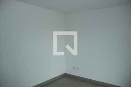 Quarto 1 de casa para alugar com 2 quartos, 80m² em Jardim Jasmim, Nova Iguaçu