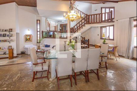 Sala de casa à venda com 4 quartos, 459m² em Paquetá, Belo Horizonte