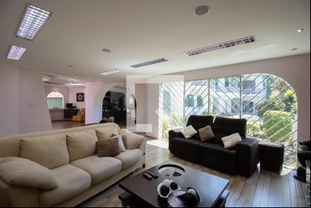 Sala de casa à venda com 3 quartos, 492m² em Vila Progresso, Guarulhos