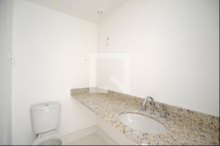 Banheiro de kitnet/studio à venda com 1 quarto, 27m² em Partenon, Porto Alegre